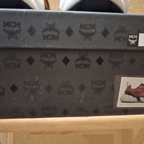 MCM Himmel Sneakers - Picture 7 of 8